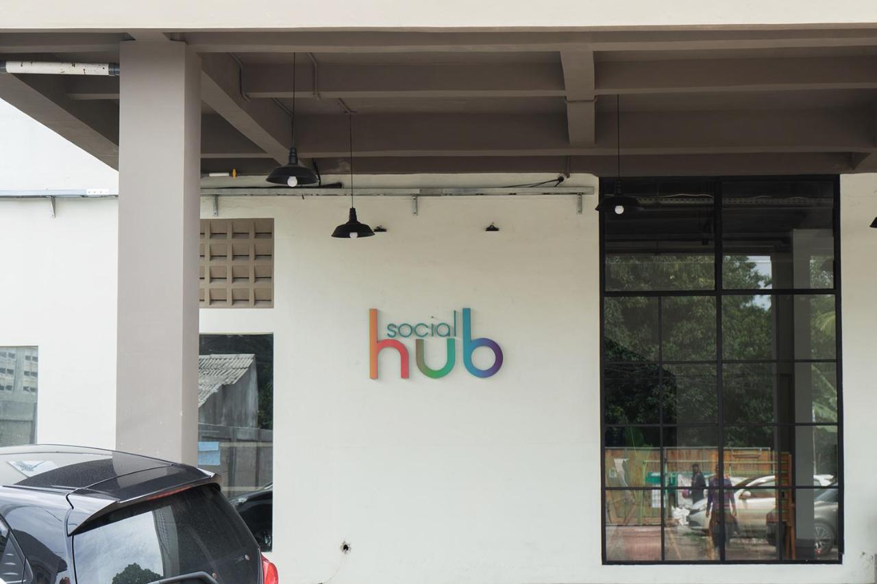 Social Hub By Twospaces จาการ์ตา ภายนอก รูปภาพ